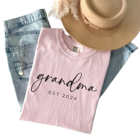 Grandma Shirt, Grandma Est 2024 Shirt, Comfort Colors Grandma Shirt, Gift for Grandma