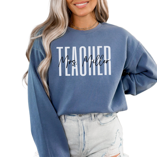 Comfort Color Teacher Sweater, Personalized Teacher Gift, Oversized Teacher Sweatshirt, Teacher Mrs Crewneck