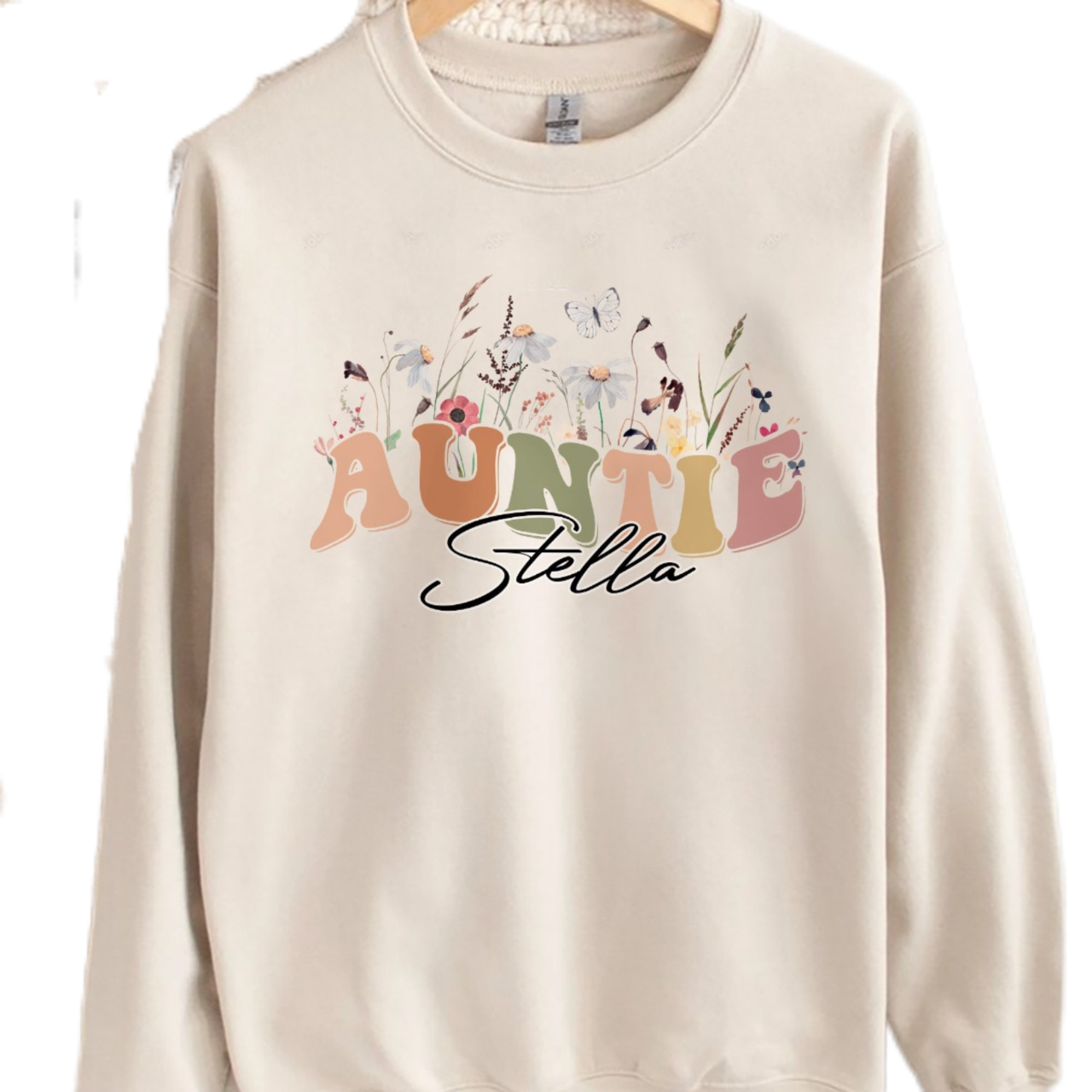 Custom Auntie Est Sweatshirt, Christmas Gift Auntie, Mother's Day Sweatshirt, Mother's Day Gift, Auntie Gifts , Aunt Gift, Aunt Shirt