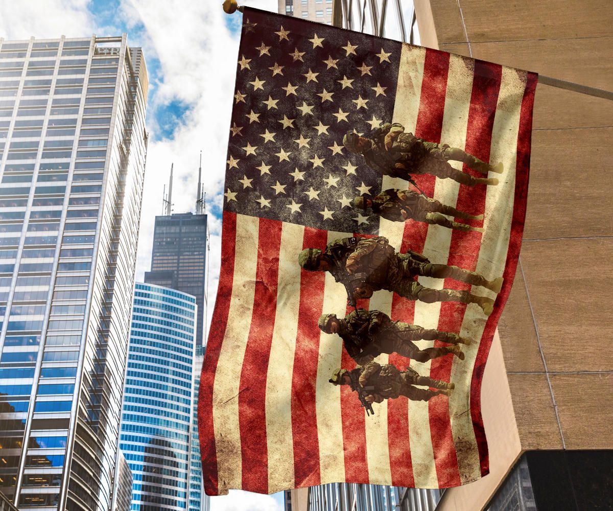 American Soldier USA Flag Vintage Patriotic Indoor Outdoor Decoration Gift For Soldiers