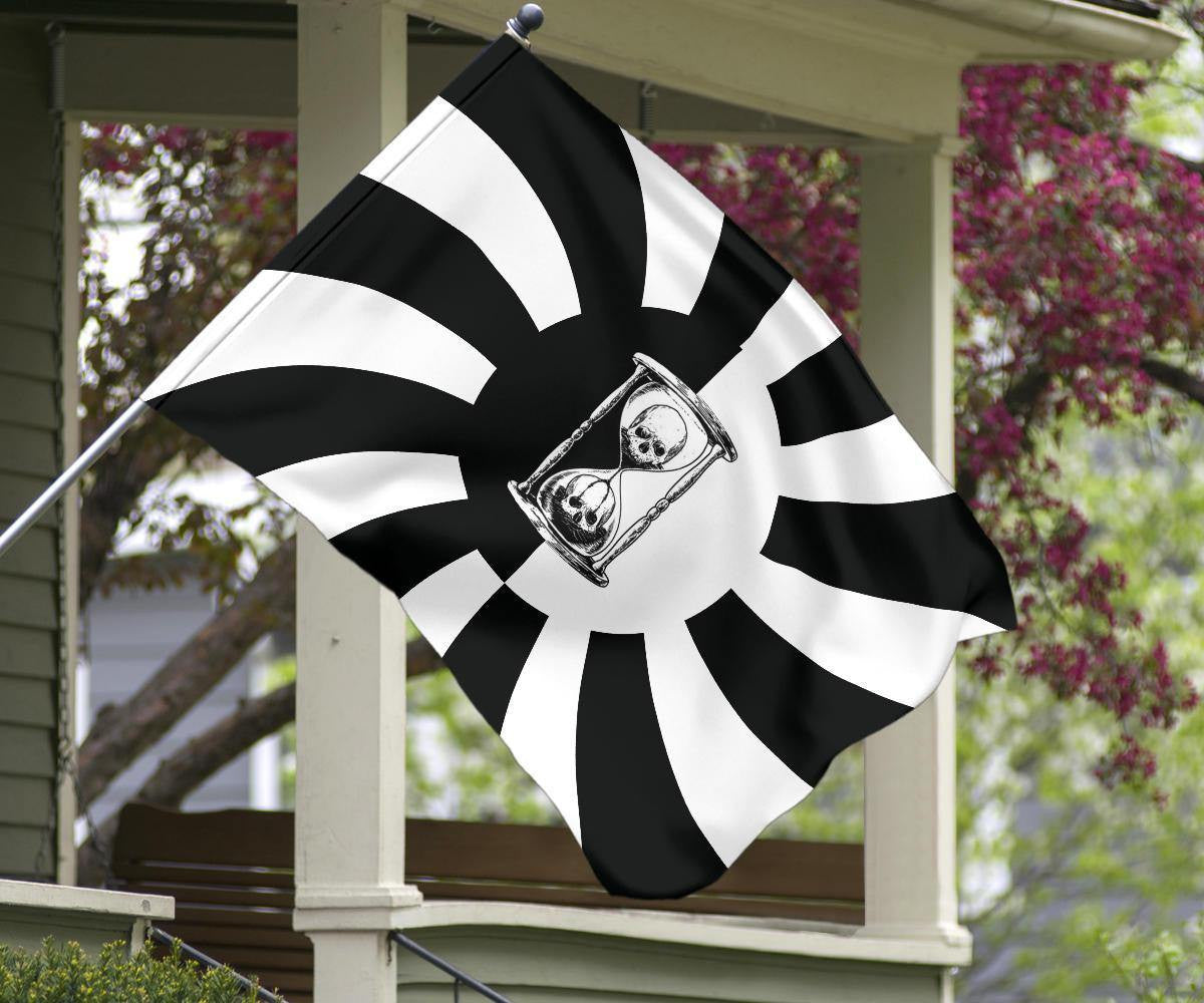 Unus Annus Flag Black &amp White Hypnosis Spiral Skull Flag Halloween Gifts Family Presents