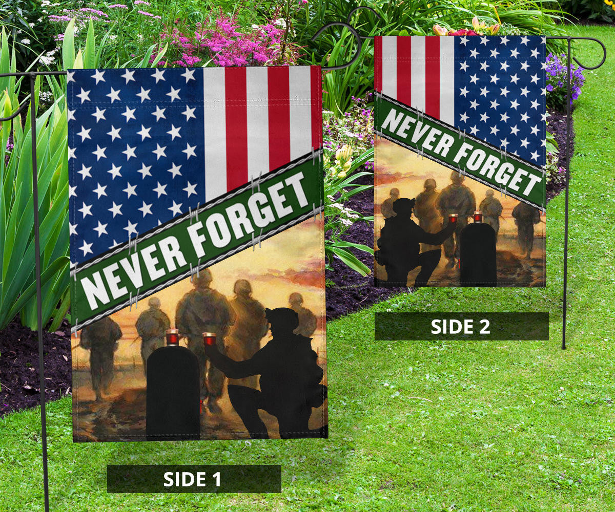 US Soldiers Lest We Never Forget Flag American Flag Veterans Day Ideas Patriot Merch Home Decor