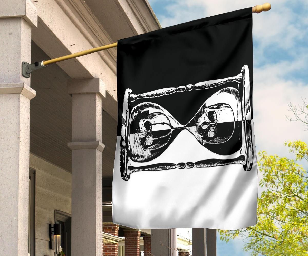 Unus Annus Flag Skull With Hourglass Black And White Haloween Gifts For Home Decor