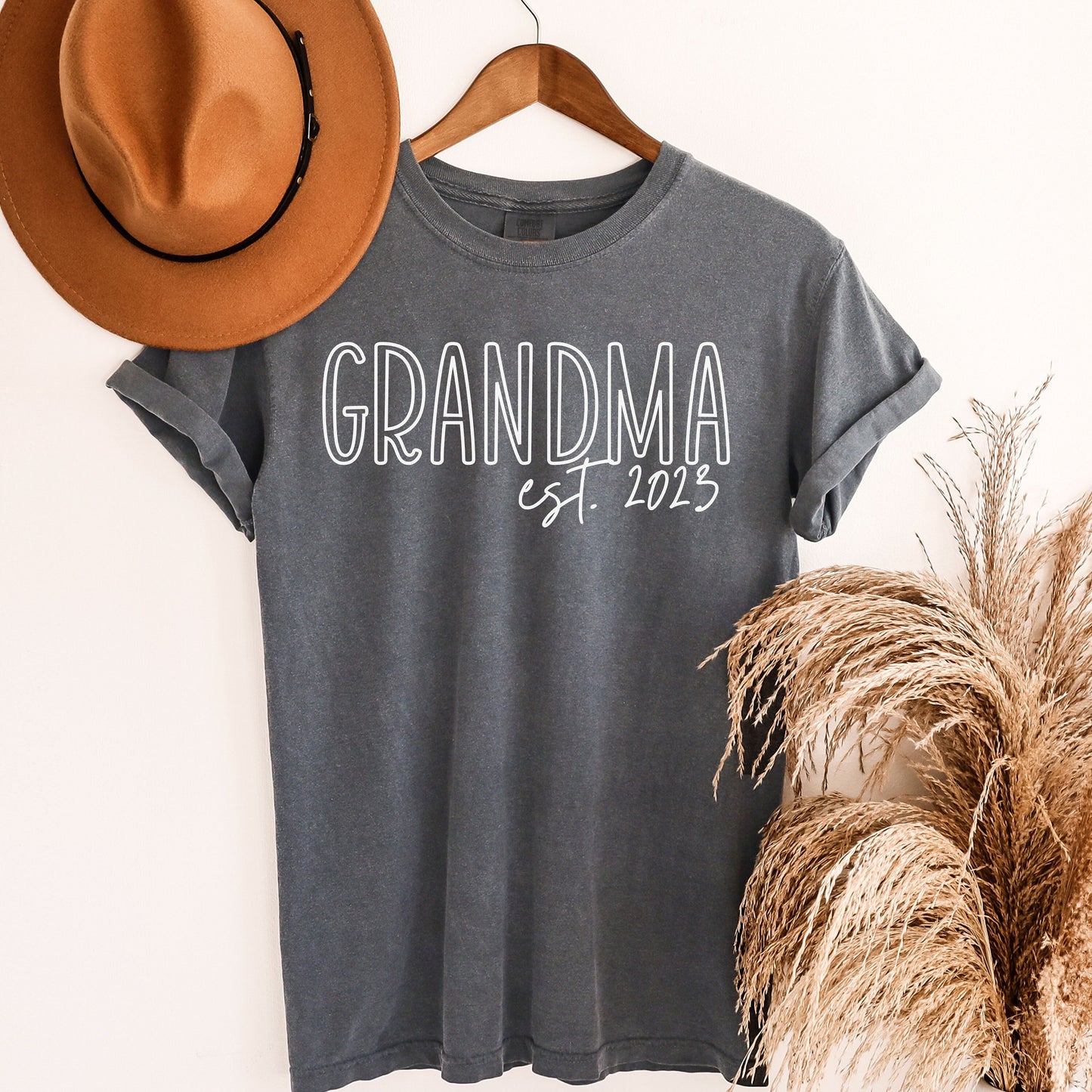 Custom Grandma Shirt, personalized grandma tshirt, Mother's day gift, Gift for new grandma