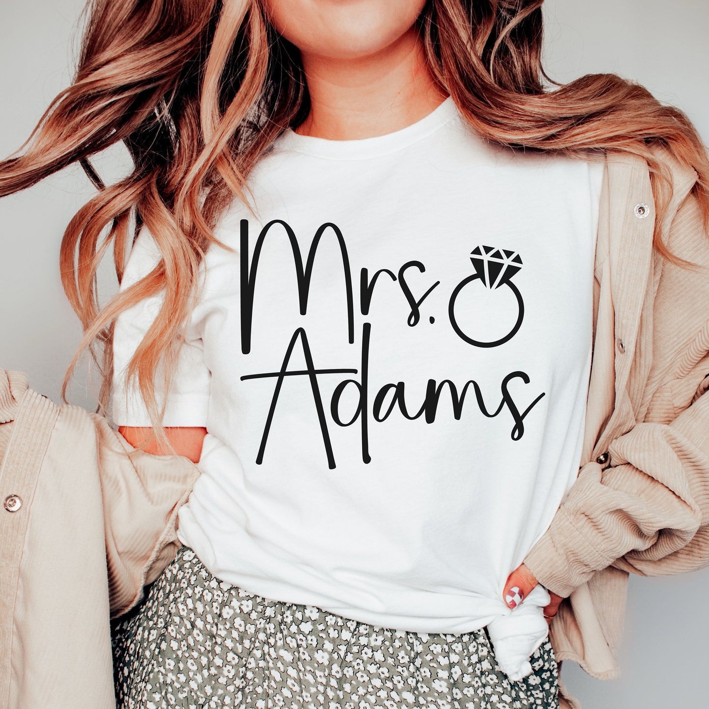 Custom Mrs Shirt, Personalized Bride Shirt, Bridal Shower Gift, Getting Ready Wedding Shirt, New Bride Shirt, Honeymoon Shirt