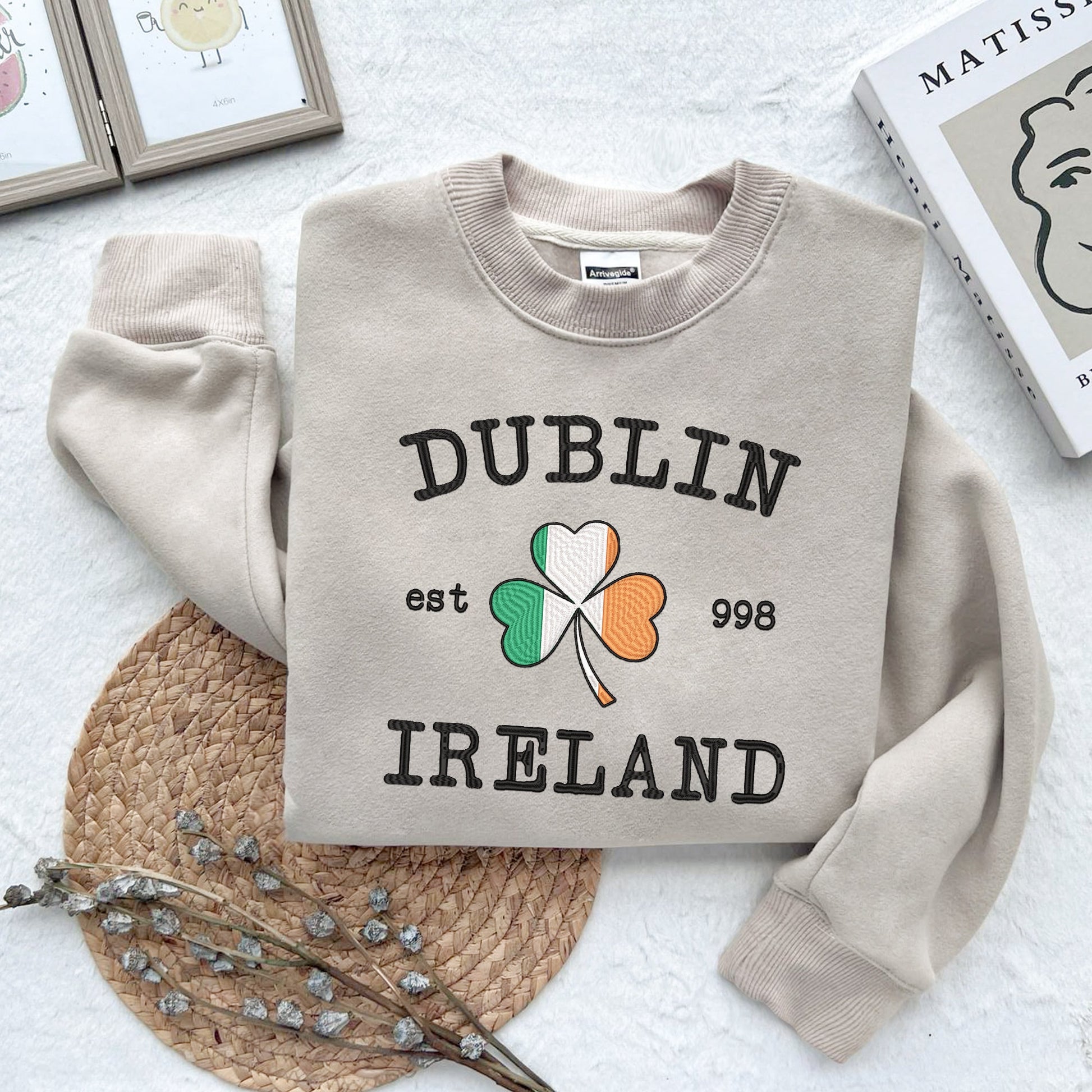 Dublin Ireland embroidered sweatshirt, Ireland Sweatshirt, Custom Embroidered Dublin Ireland Sweatshirt, Unisex Crewneck Sweater