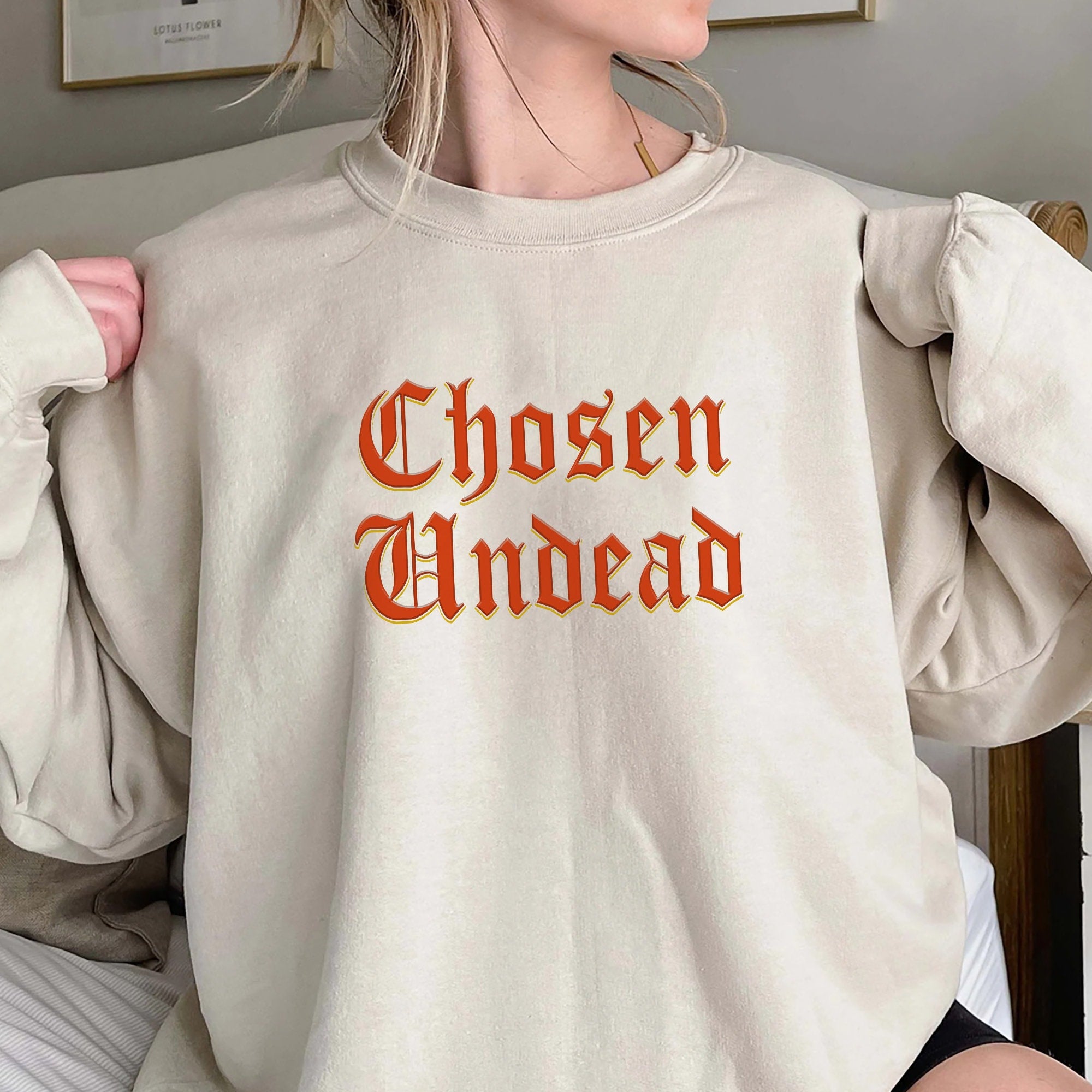 Chosen Undead Shirt, Trending Unisex Tee Shirt, Greatsword of Artorias Soulsborne Sweatshirt, Chosen Undead Hoodie