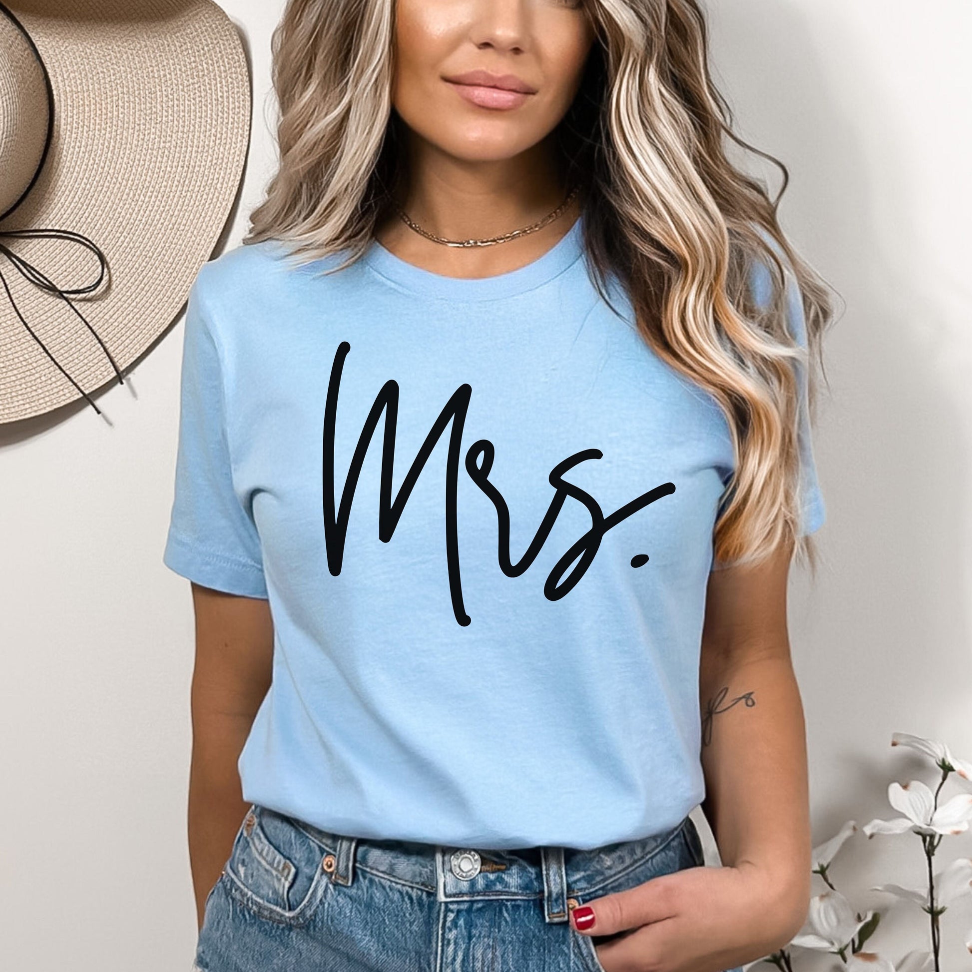 Custom Mr and Mrs Shirts, Matching Bride and Groom Shirts, Mrs Last Name tshirt, Bride and Groom Personalized tshirts