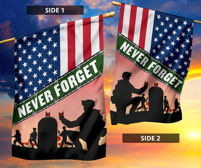 US Soldiers Lest We Never Forget Flag American Flag Remembrance Day Veterans Patriot Merch