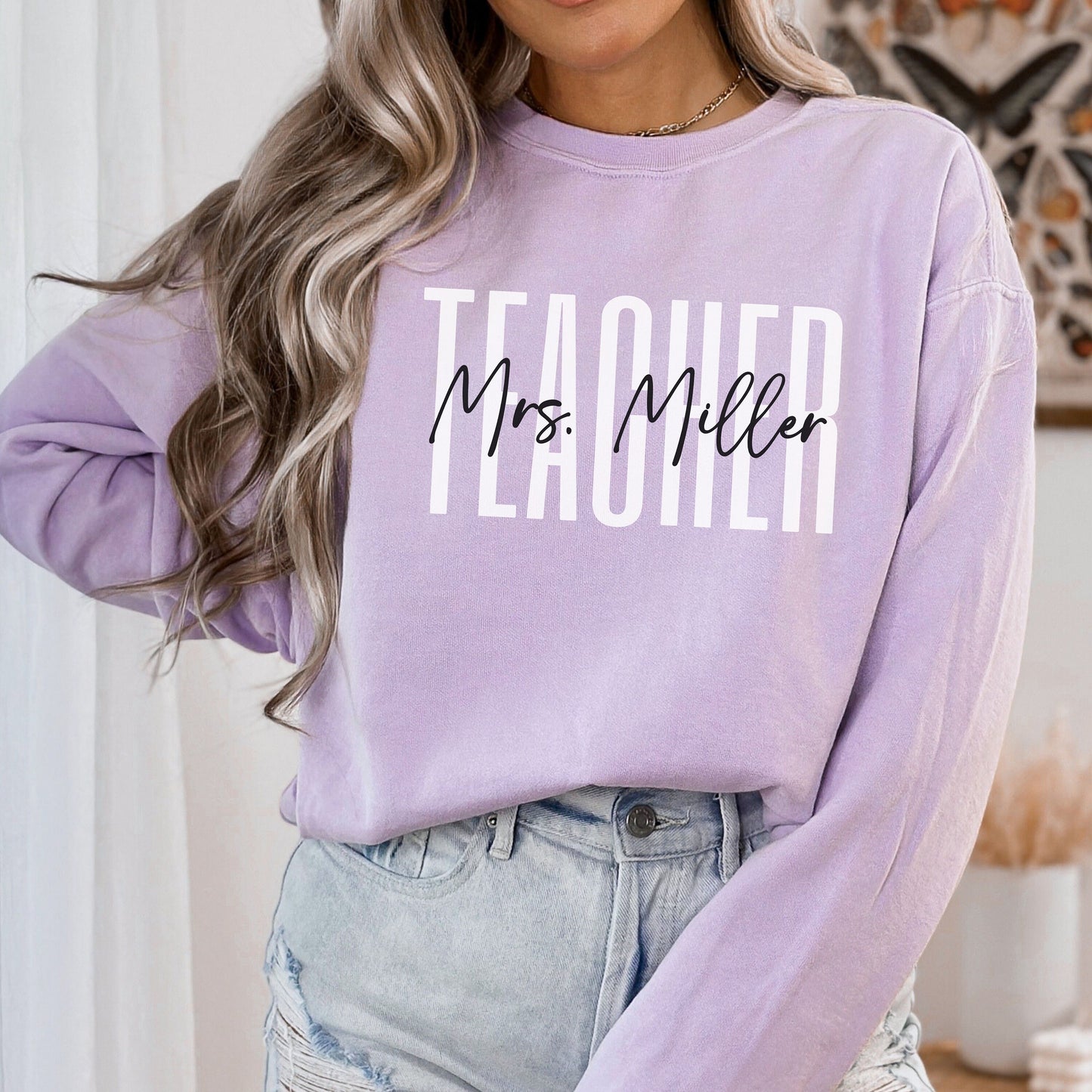 Comfort Color Teacher Sweater, Personalized Teacher Gift, Oversized Teacher Sweatshirt, Teacher Mrs Crewneck