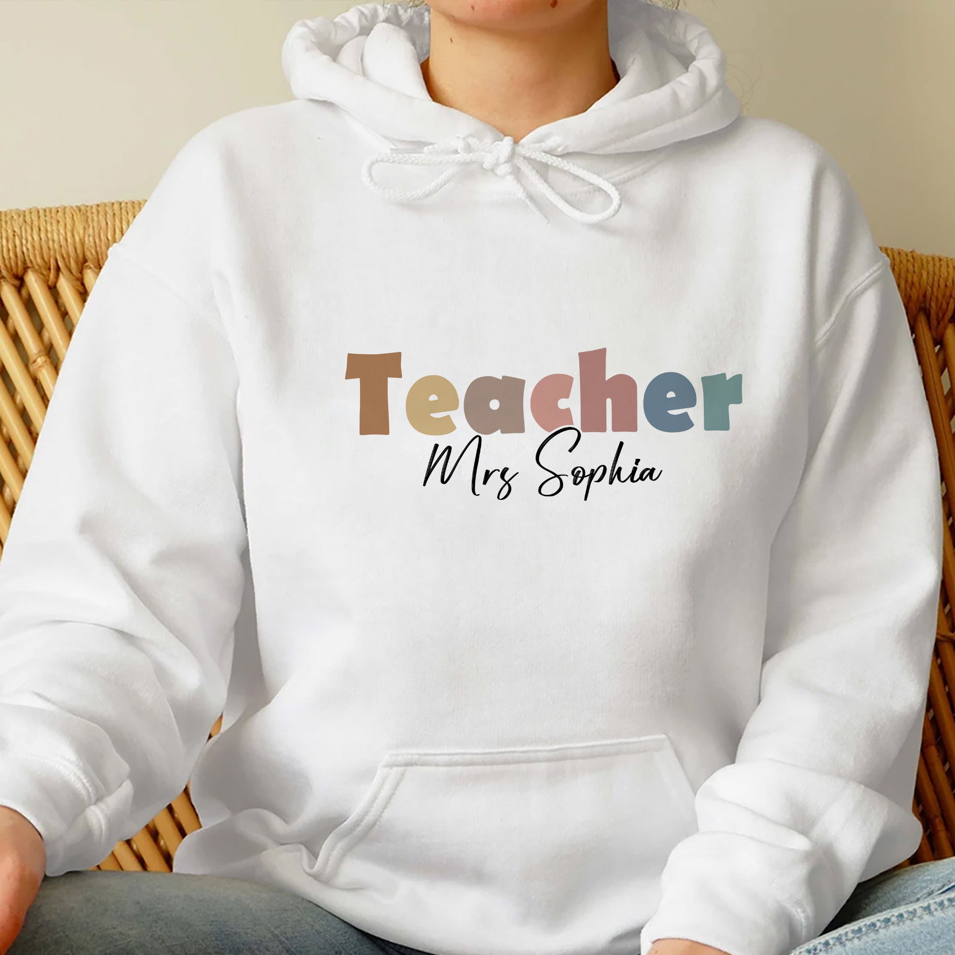 Custom Name Teacher Sweatshirt, Teacher Appreciation gift, Gift for Teacher, Retro Teacher shirt, Teacher Mrs Sweatshirt, Cute Teacher Tee