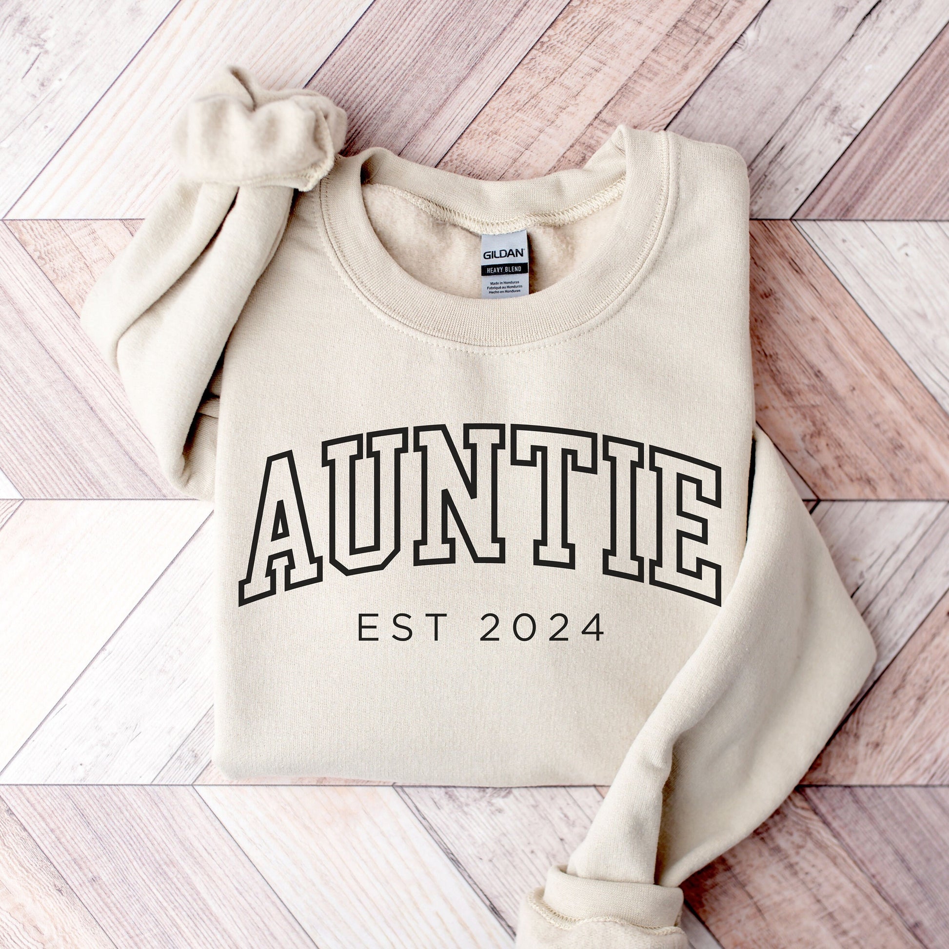 Auntie Est 2024 Sweatshirt, Custom Aunt Sweater, Gift for Aunt