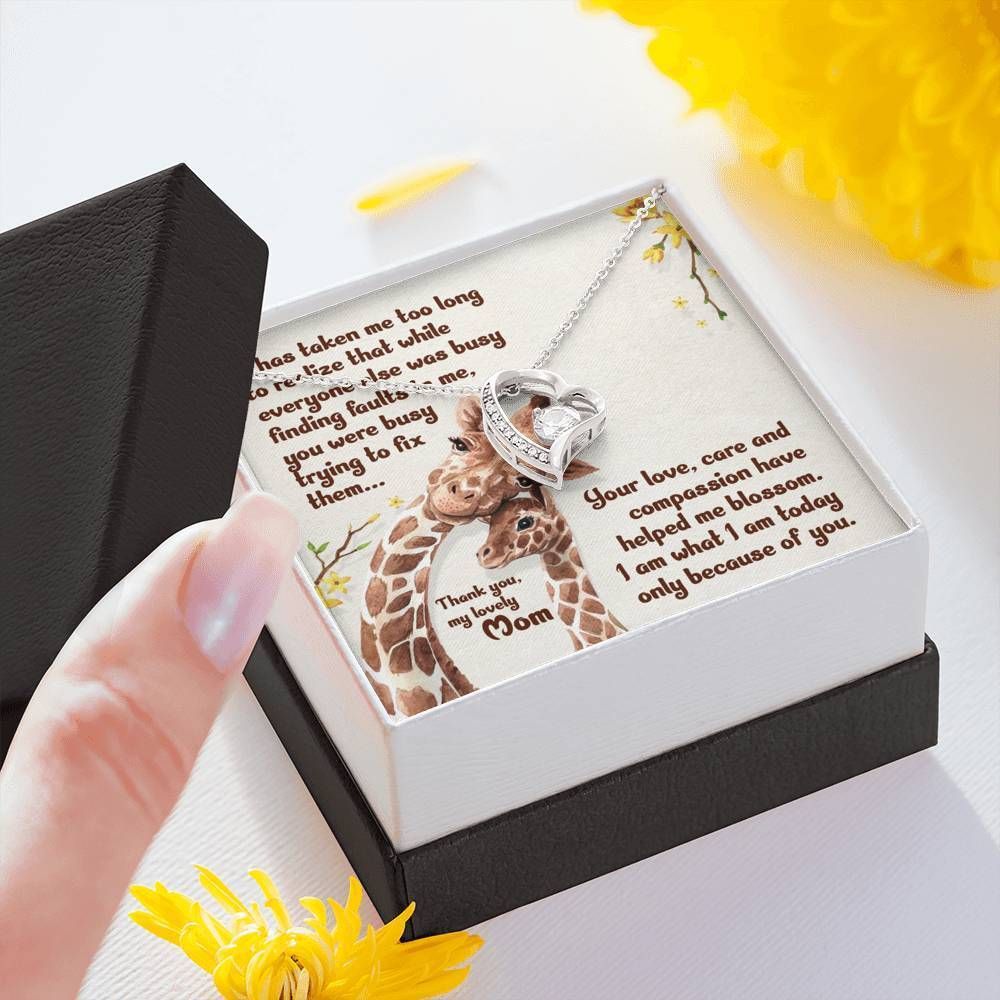 Your Love And Care Giraffe Forever Love Necklace Gifts For Mom